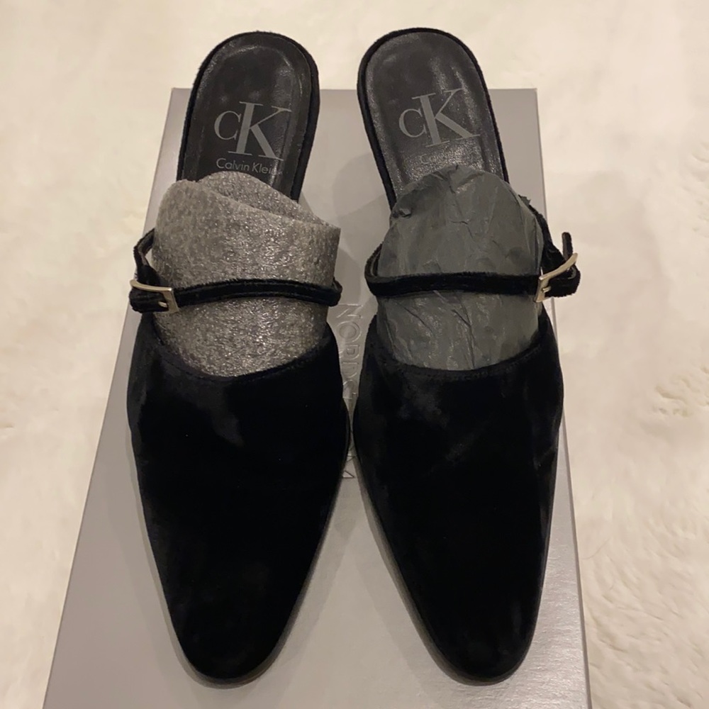 Calvin Klein black velvet evening shoes